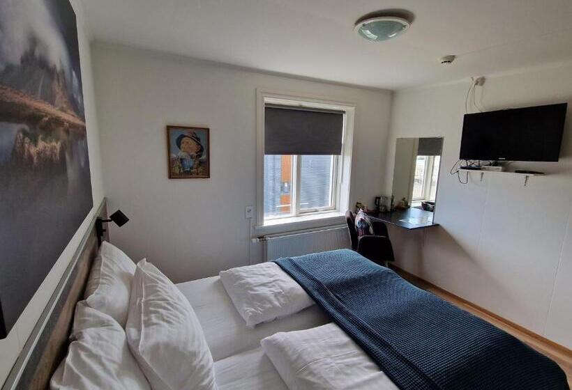 اتاق استاندارد, Guesthouse Mikael