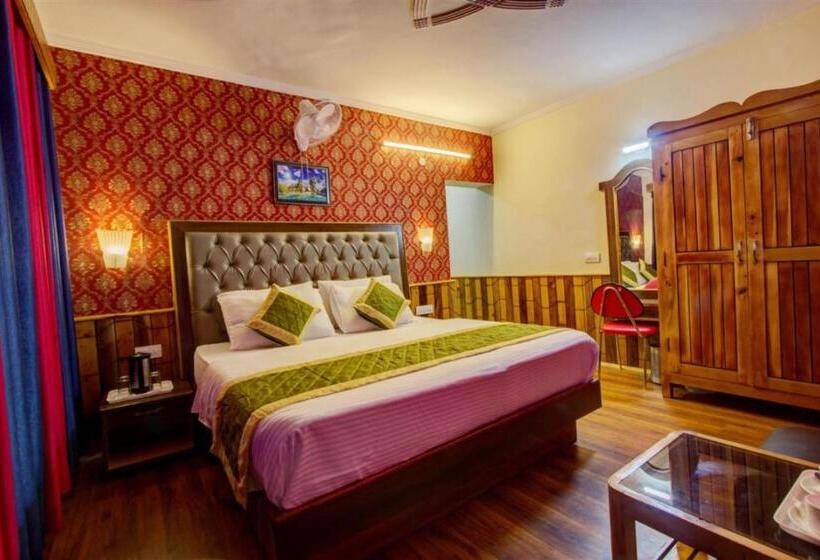 Семейный Номер Deluxe, Grg Hotel Samiru Manali Near Durga Temple