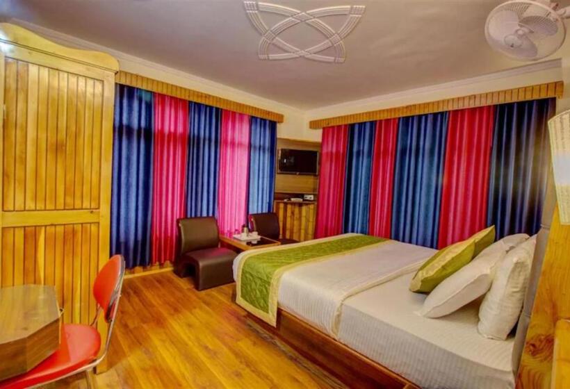 غرفة ديلوكس عائلية, Grg Hotel Samiru Manali Near Durga Temple