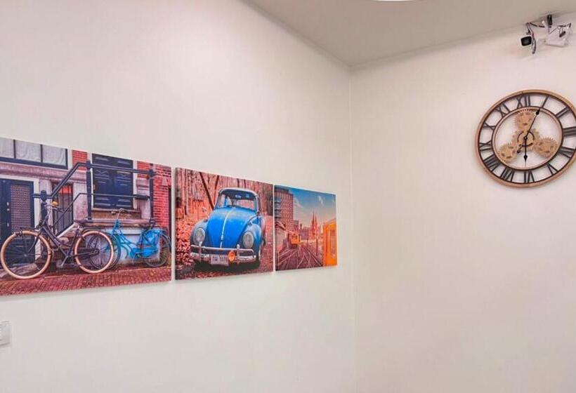 1 Szobás Tetőtéri Apartman, The Lodge Pattaya