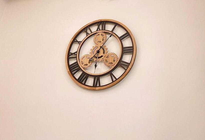 1 Szobás Tetőtéri Apartman, The Lodge Pattaya