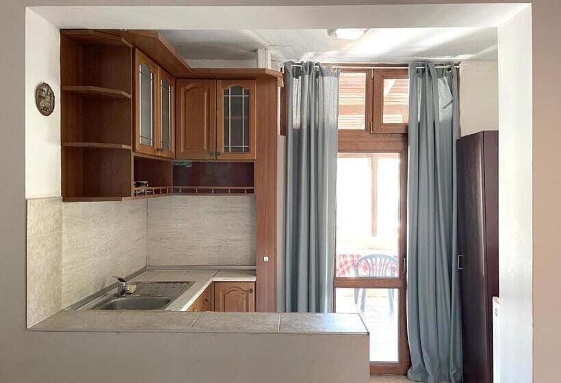Standard Triple Room with Terrace, Zoia