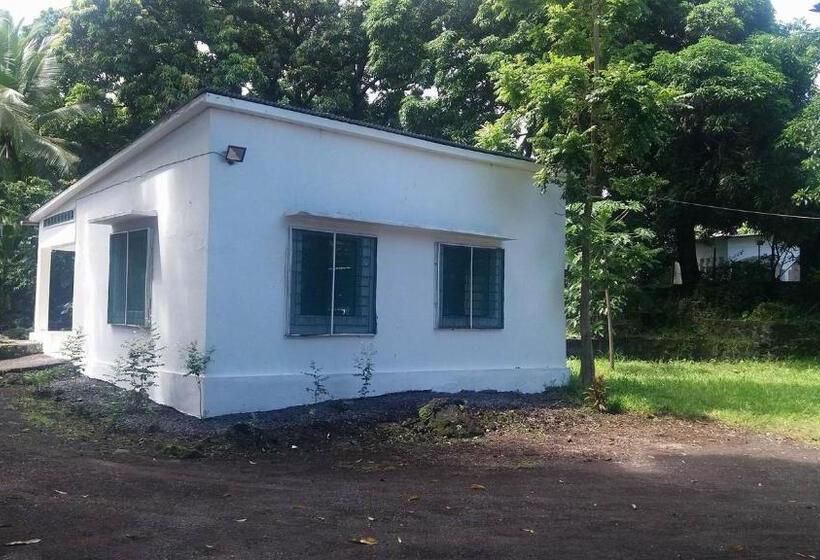 Студио Стандарт Вид на Сад, Farida Lodge