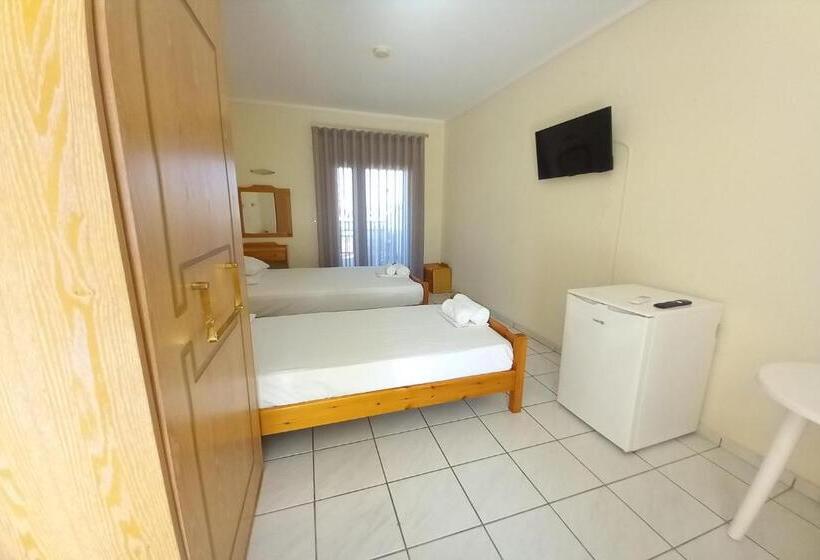 スタンダード4人部屋, Halkidiki Greek Pride Themelis Studios