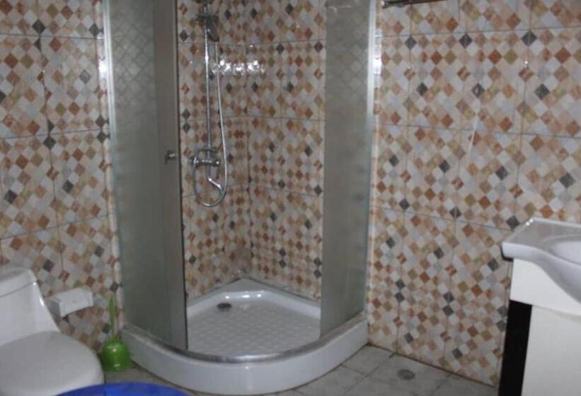 اتاق لوکس, Hôtel Des îles