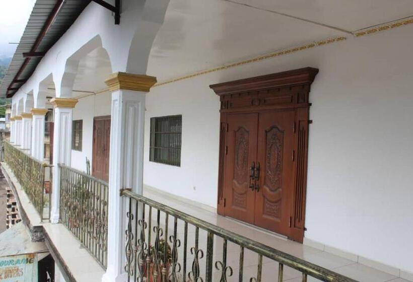 سوییت با چشمانداز دریا, Hôtel Des îles