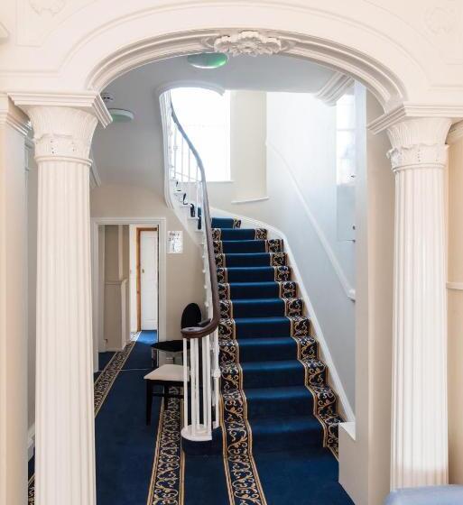 Апартаменты 1 Спальня, No 47 Marine Terrace