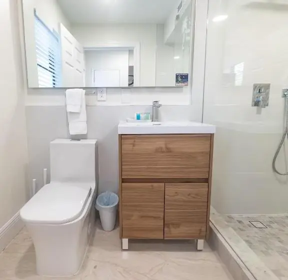 キングサイズベッドのスタンダードルーム, Melbourne Beach Resort & Surf Club