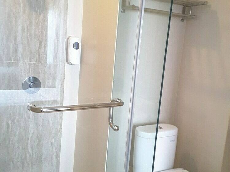 Номер Superior, Akshaya Hotel Karawang