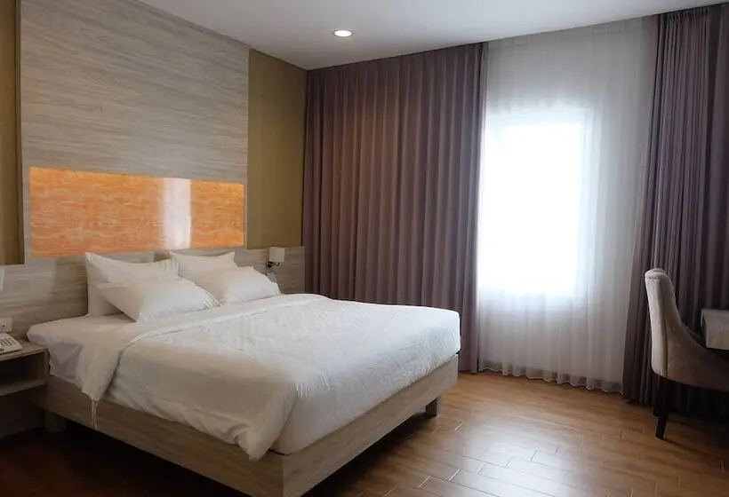 Habitació Deluxe, Akshaya Hotel Karawang