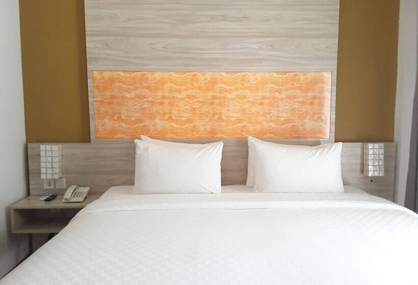 Номер Deluxe, Akshaya Hotel Karawang