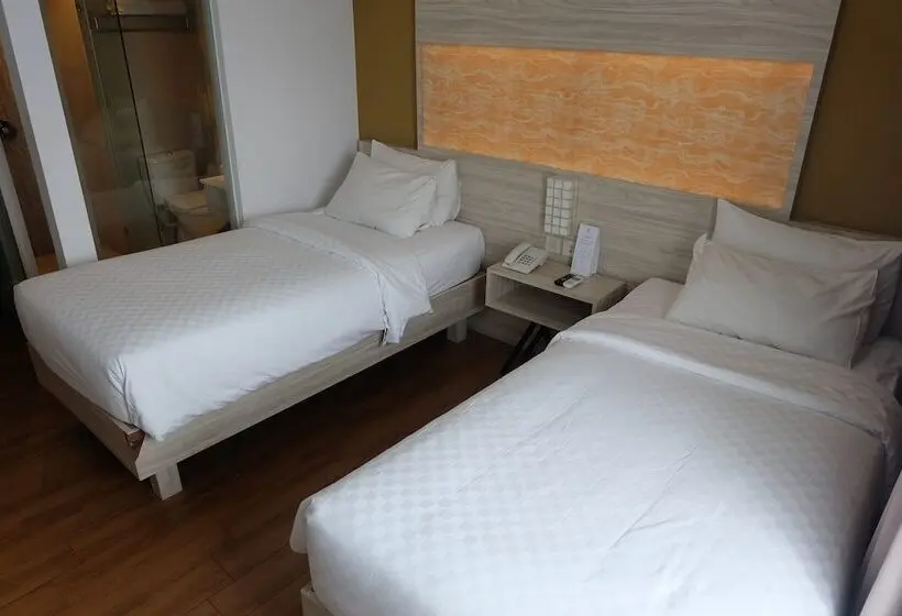 Habitació Superior, Akshaya Hotel Karawang