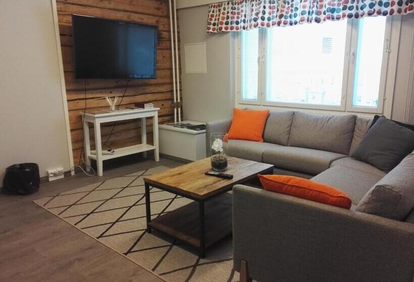 带共用浴室的标准房间, Savonlinnan Kansanopisto   Wanha Pappila