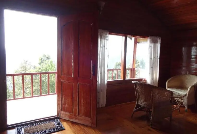 スイート, Surya Holidays Kodaikanal