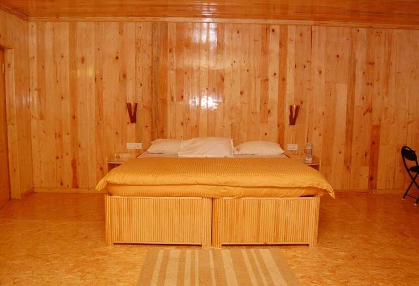 带大床的套房, Surya Holidays Kodaikanal