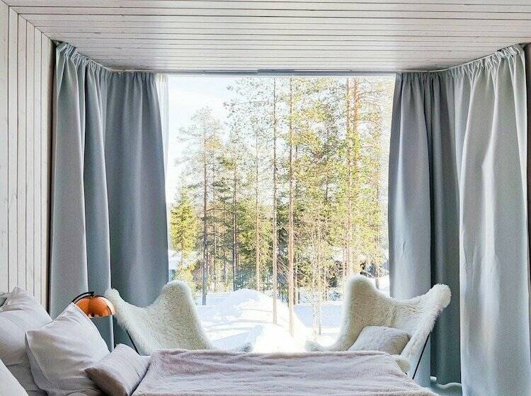 Люкс, Arctic Treehouse