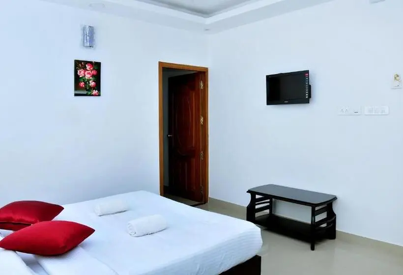 ファミリールーム, Chandana Inn