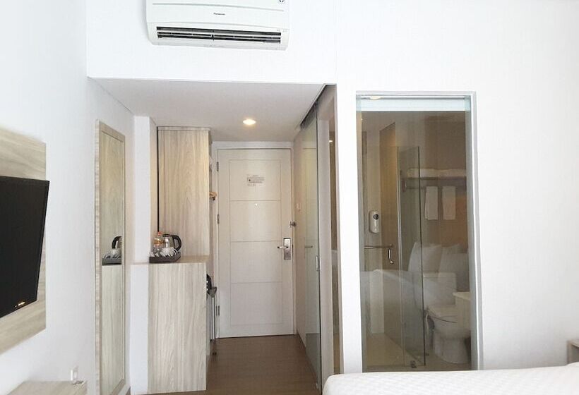 Номер Deluxe, Akshaya Hotel Karawang