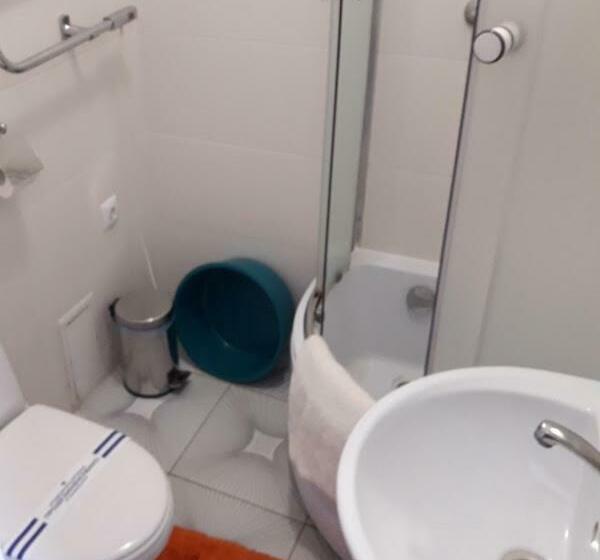 اتاق استاندارد, Guest House U Sester