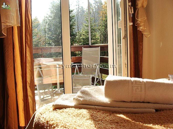 سوییت جونیور, Guest House U Sester