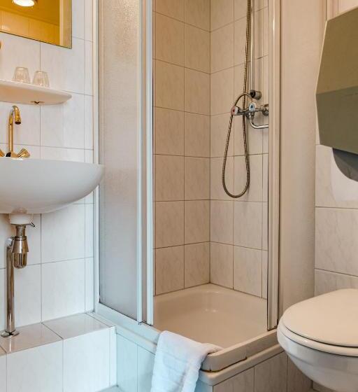 اتاق خانوادگی, La Casa