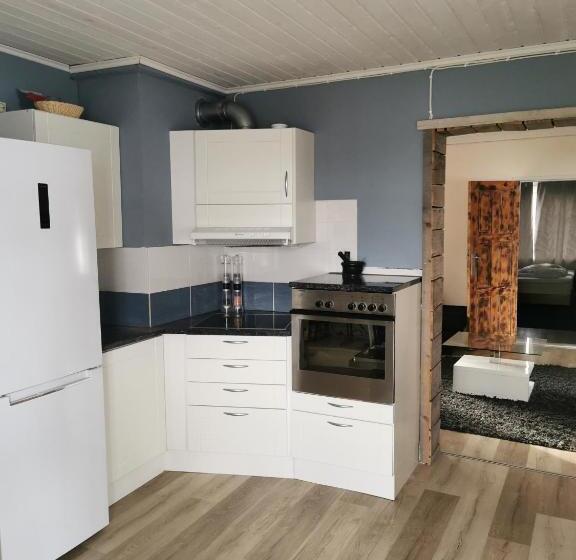 Шале 1 Спальня, Li Hirsiranta