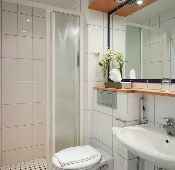 スタンダードルーム, Pariisin Ville