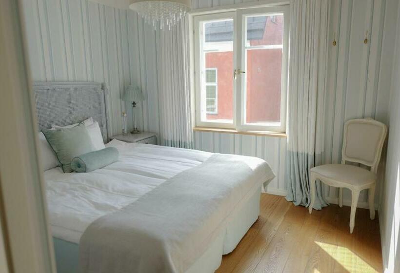 スタンダードルーム, Pariisin Ville