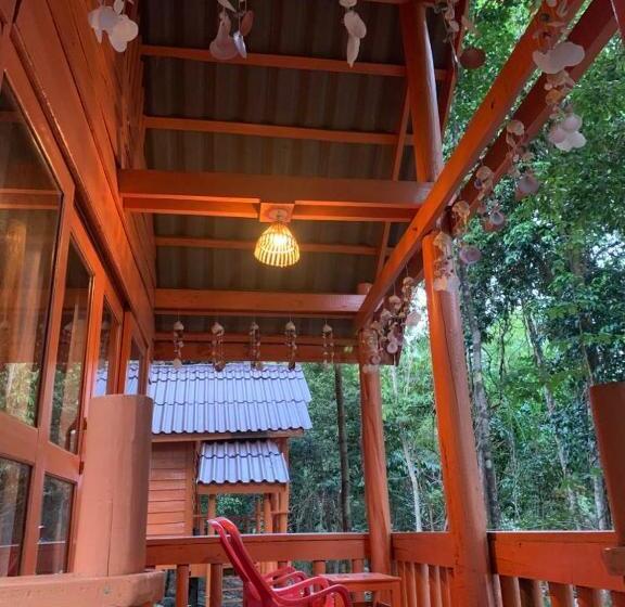 オーシャンビュースタンダードルームバルコニー付き, The Wavy Sailor Bungalow S