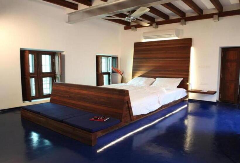 Номер Deluxe, Tanjore Hi