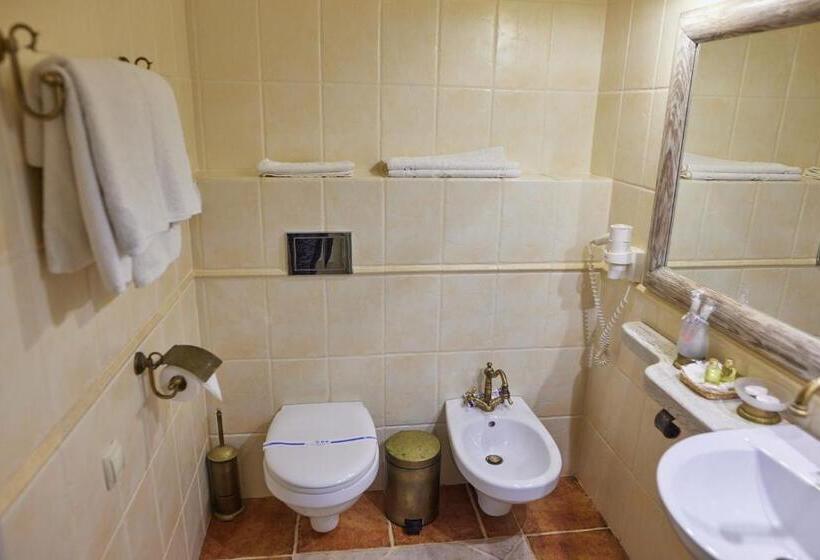 غرفة كومفورت, Zdybanka