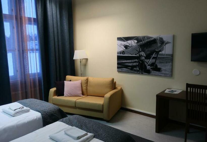 חדר סטנדרט, Lentohotelli