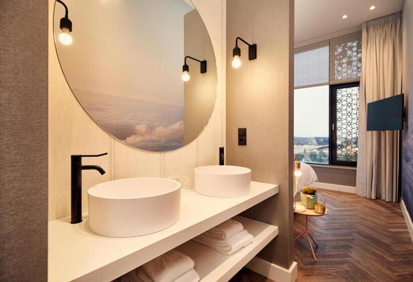 سوئیت با وان آب گرم, Van Der Valk Hotel Nijmegen Lent