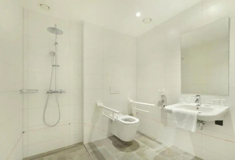 身障者適用スタンダードルーム, Van Der Valk Hotel Nijmegen Lent
