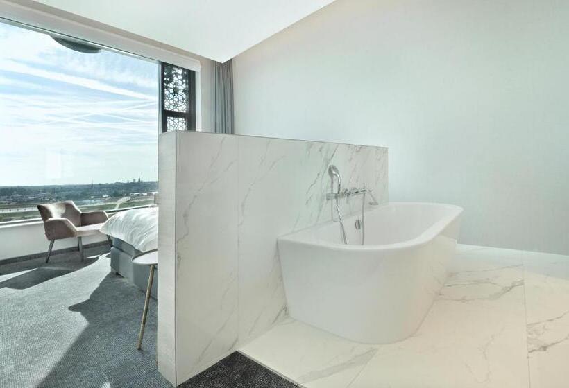 اتاق سوپریور با تخت بزرگ, Van Der Valk Hotel Nijmegen Lent