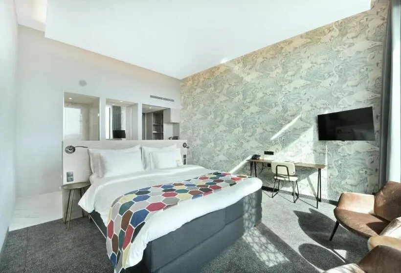 キングサイズベッドのスーペリアルーム, Van Der Valk Hotel Nijmegen Lent