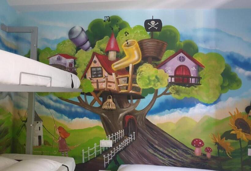 Четырехместный Номер Deluxe, Familyhostelpinto