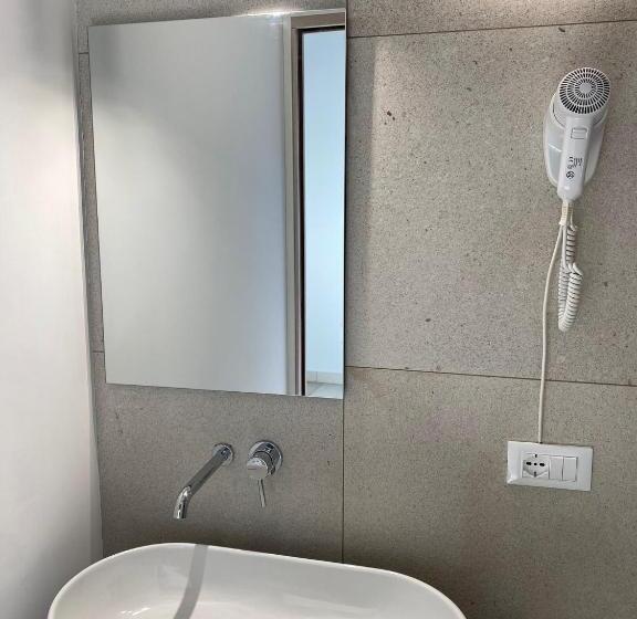 اتاق لوکس با تخت بزرگ, Torre Delle Grazie Sorrento Suite