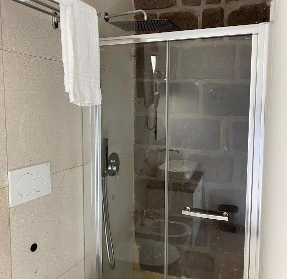 חדר דחוקס עם מיטת קינג, Torre Delle Grazie Sorrento Suite