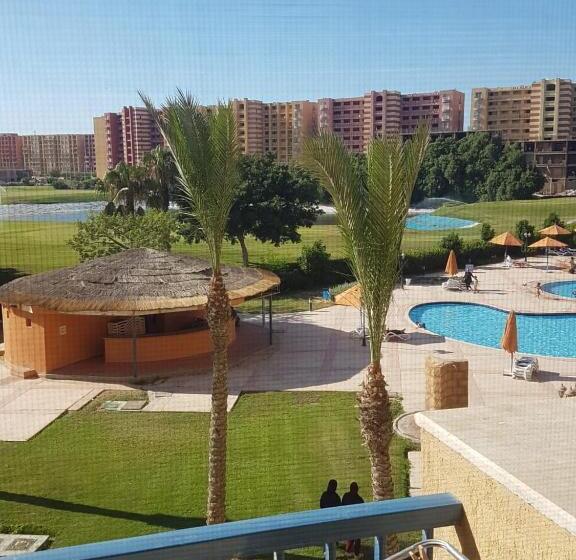 آپارتمان 1 خوابه با چشمانداز استخر, Porto Golf Marina