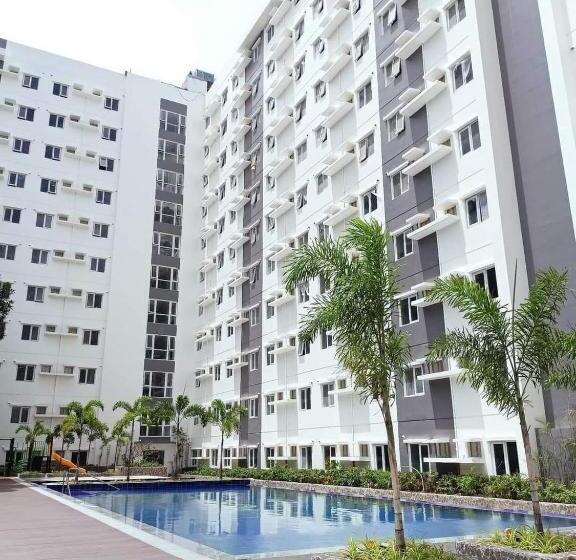 Studio Standard Vue Piscine, Sienna Aesthetic Studio Unit With Fast Internet