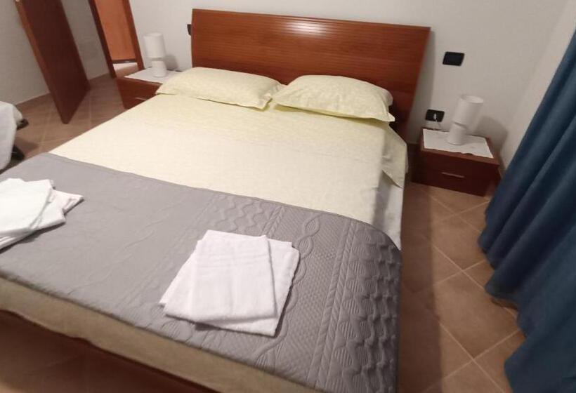 غرفة قياسية مطلة على الجبل, B&b Villa Poggio A Valmarecchia