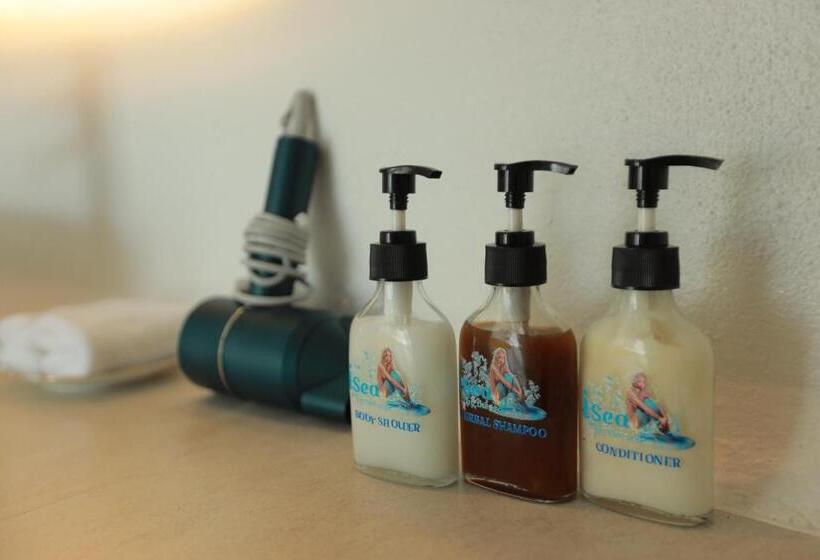 اتاق استاندارد با چشمانداز استخر, Isea Resort