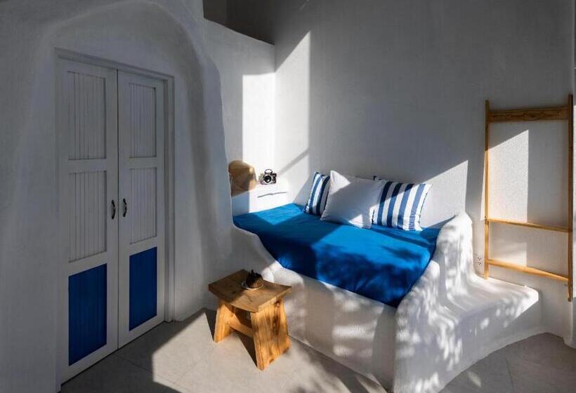 اتاق استاندارد با چشم‌انداز دریا, Isea Resort