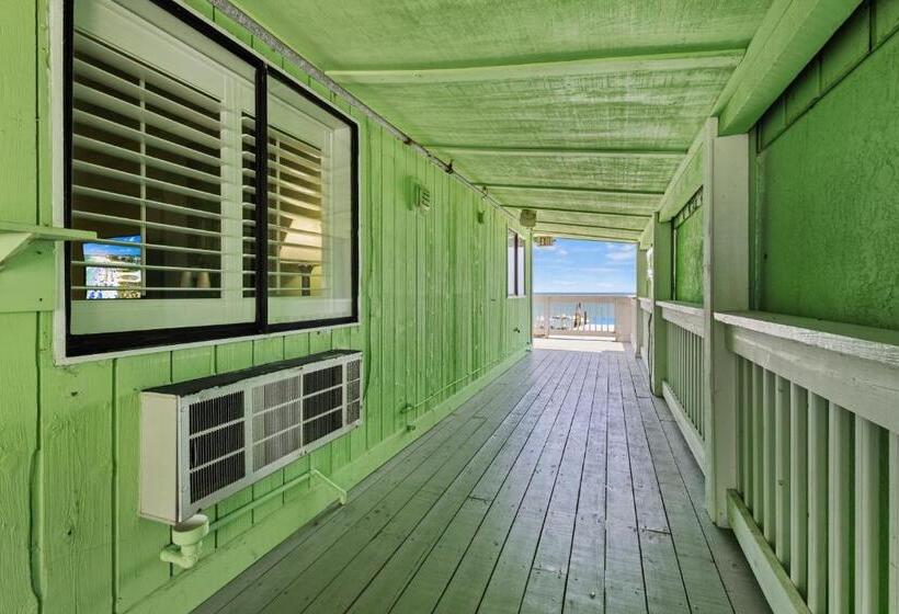 إستوديو قياسى, Oceanfront Inn Room #11  Standard Room   King Bed