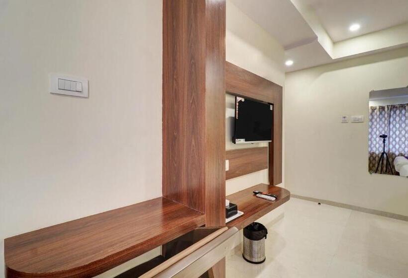 اتاق لوکس خانوادگی, Victoria Park   Masjid Bandar