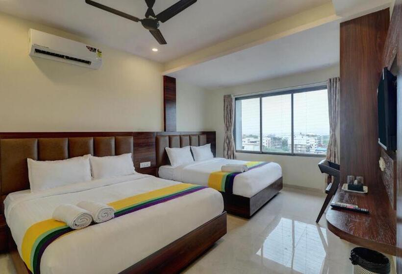 اتاق لوکس خانوادگی, Victoria Park   Masjid Bandar