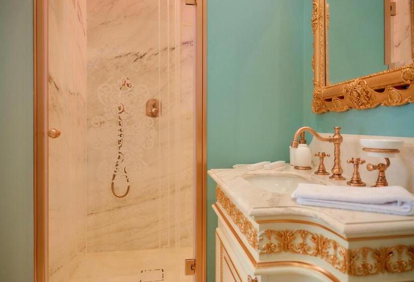 Escritório Deluxe, Maison Des Barons