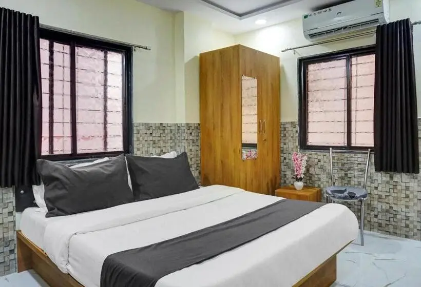 トリプルクラシックルーム, Oyo Hotel Krishna Residency