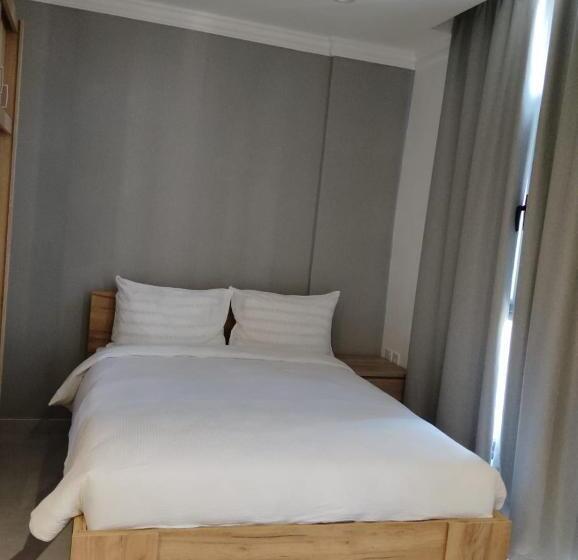 Escritório Deluxe, Panorama Residence